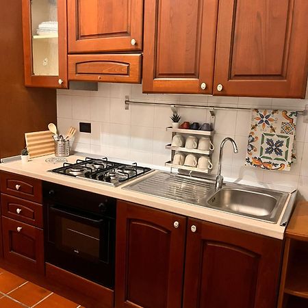 רומא Monia Coliseum Apartment מראה חיצוני תמונה