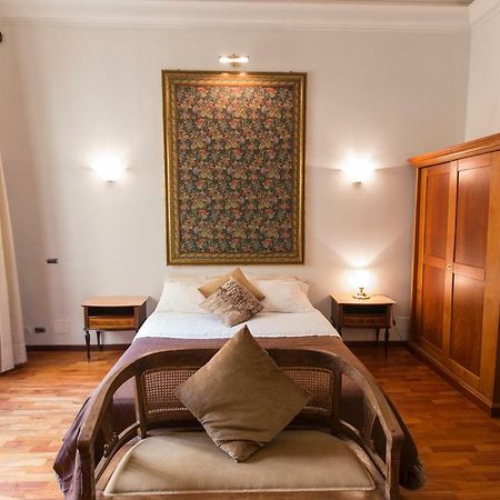 רומא Monia Coliseum Apartment מראה חיצוני תמונה