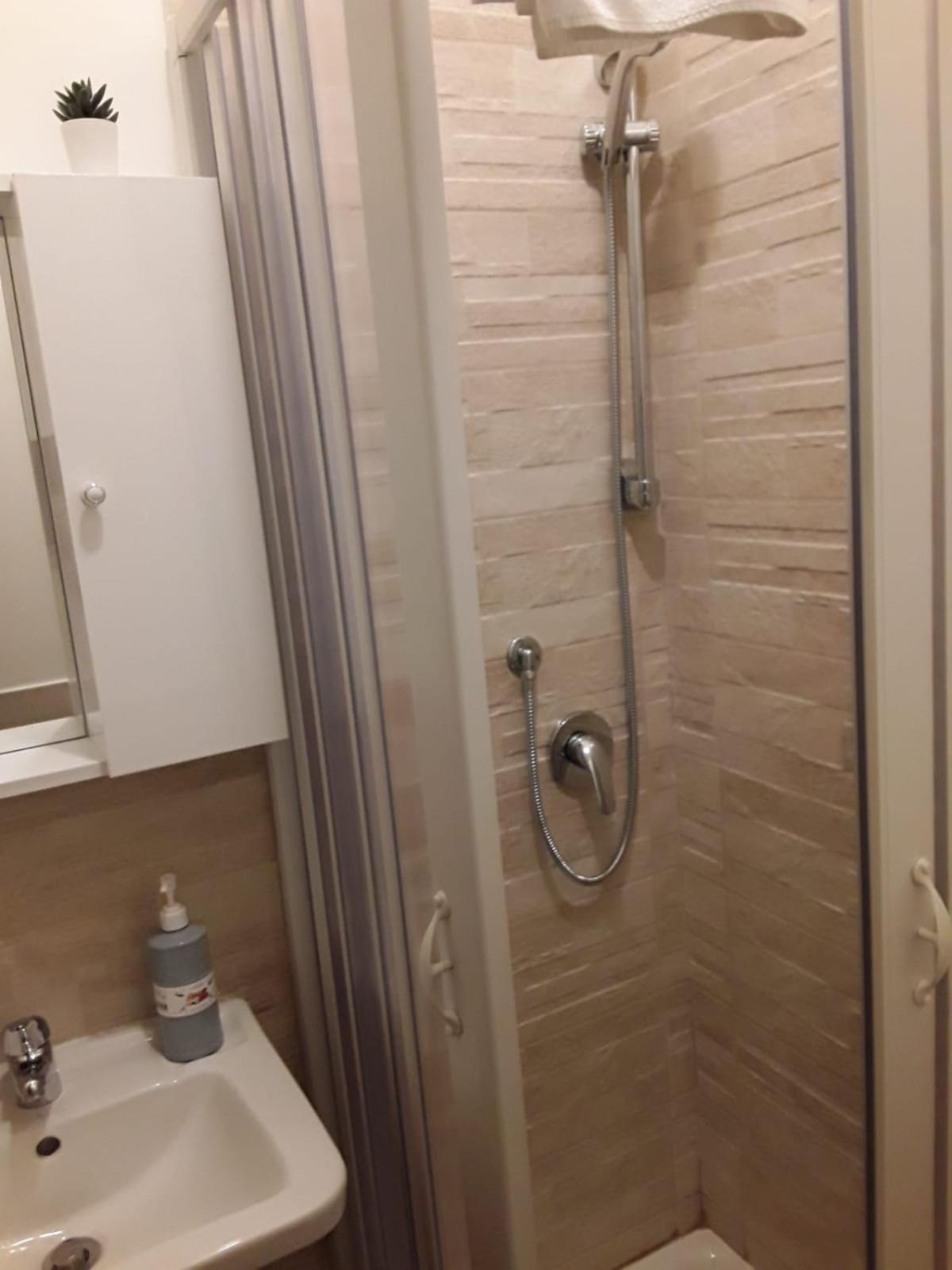 רומא Monia Coliseum Apartment מראה חיצוני תמונה