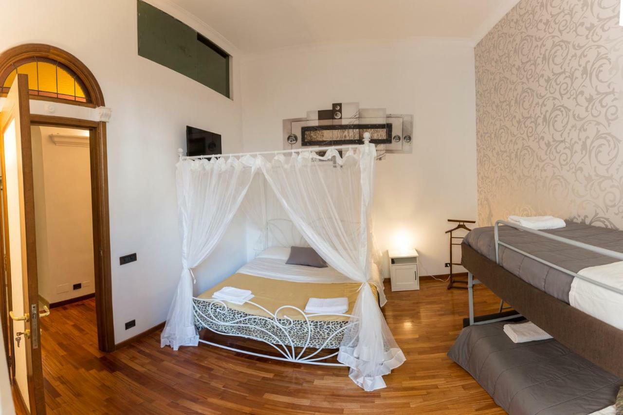 רומא Monia Coliseum Apartment מראה חיצוני תמונה